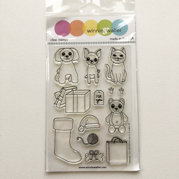 NIP Winnie & Walter Clear Rubber Stamps WW029 "The Gift" From 2014 - Picture 1 of 3